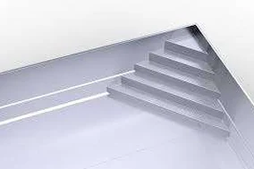Ugaone ulazne stepenice u inox bazenu