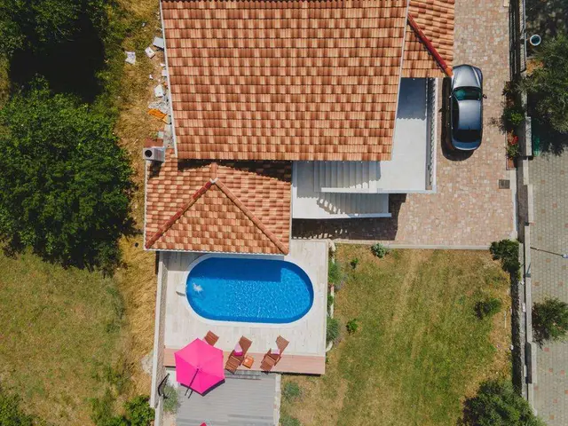 Montažni bazen - Starigrad Paklenica
