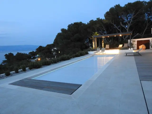 Bazen, Vrboska, Hvar
