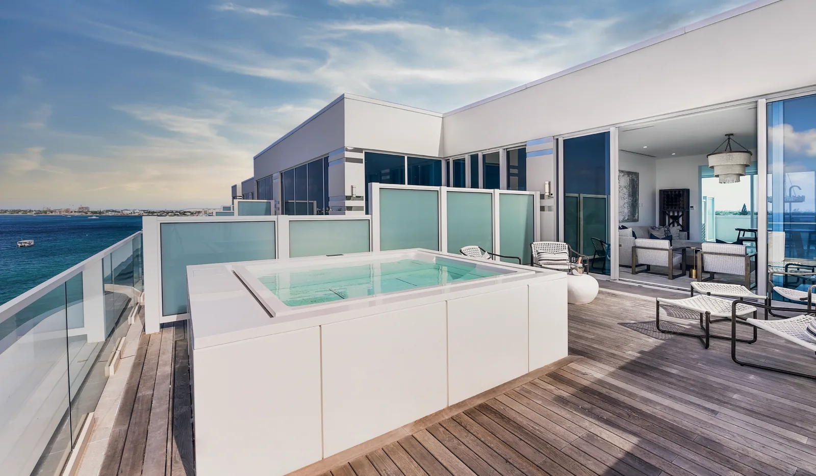 Penthouse iznad mora na Kajmanskim otocima